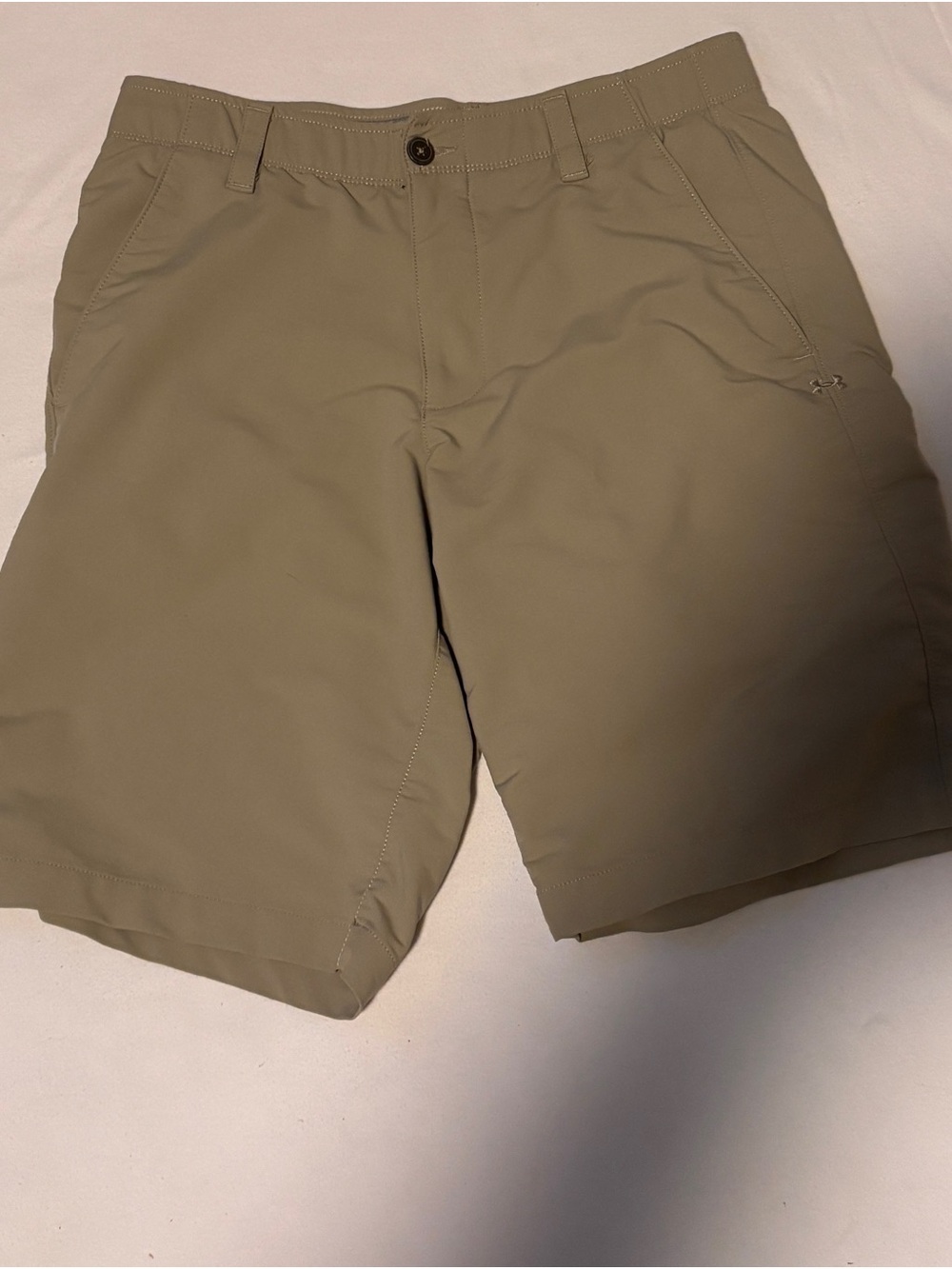 Under Armour Men's Khaki Golf Shorts, 32 waist